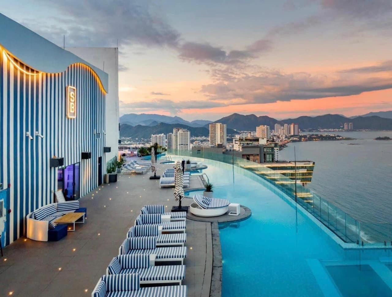 Panorama Apartment Sunset Nha Trang City Buitenkant foto