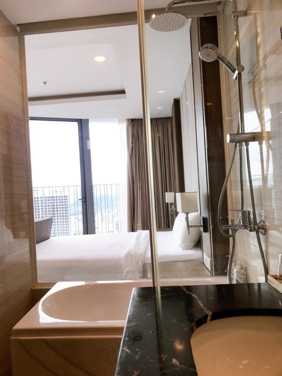 Panorama Apartment Sunset Nha Trang City Buitenkant foto